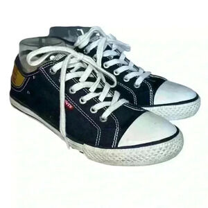 LEVI'S Classic Navy Stan Buck Lace Up Canvas Low Top Sneakers Women Size 8.5 EUC